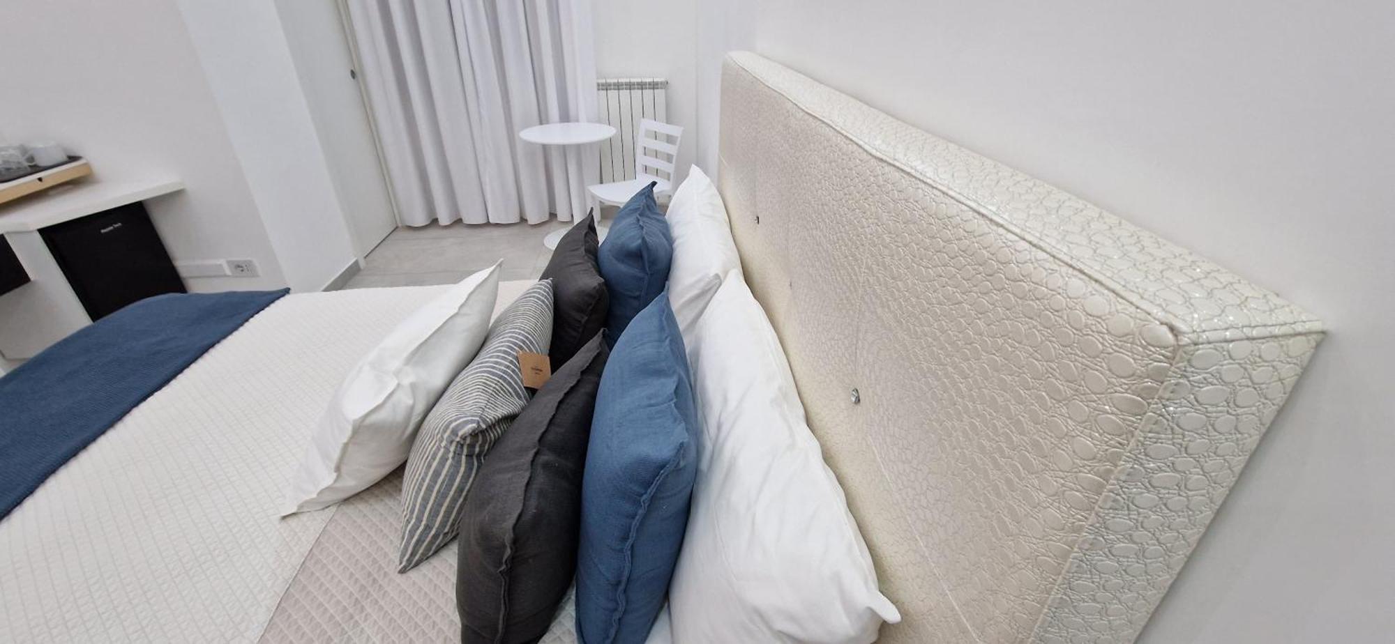 Guest house Hg White *